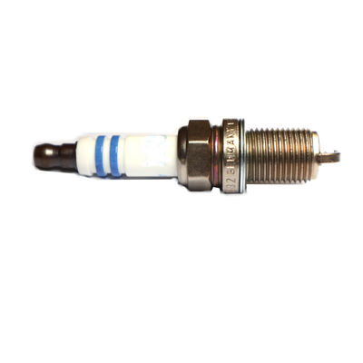 Bus Car Model Bus Spark Plug for Higer Bus 1000450457 Natural Gas LNG CNG Engine