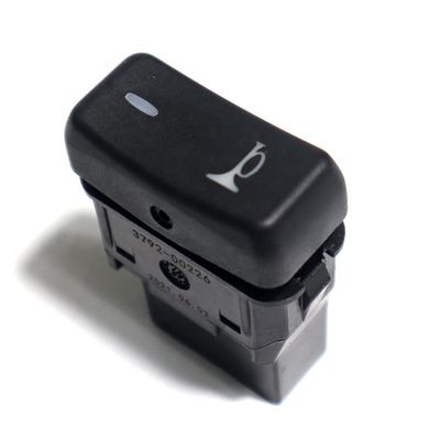 OEM Size Horn Conversion Switch for Golden Dragon Zhongtong Bus Part Number 3792-00226