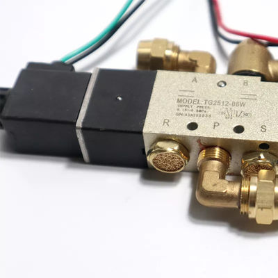 Bus 24V Passenger Control Pneumatic Solenoid Valve for King Long Bus Metal