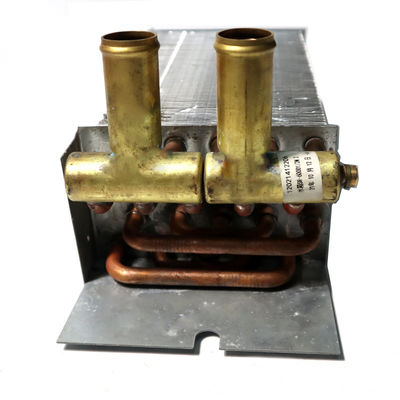 Highly Durable Bus Radiator Water Tank for Zhongtong Bus H6C
