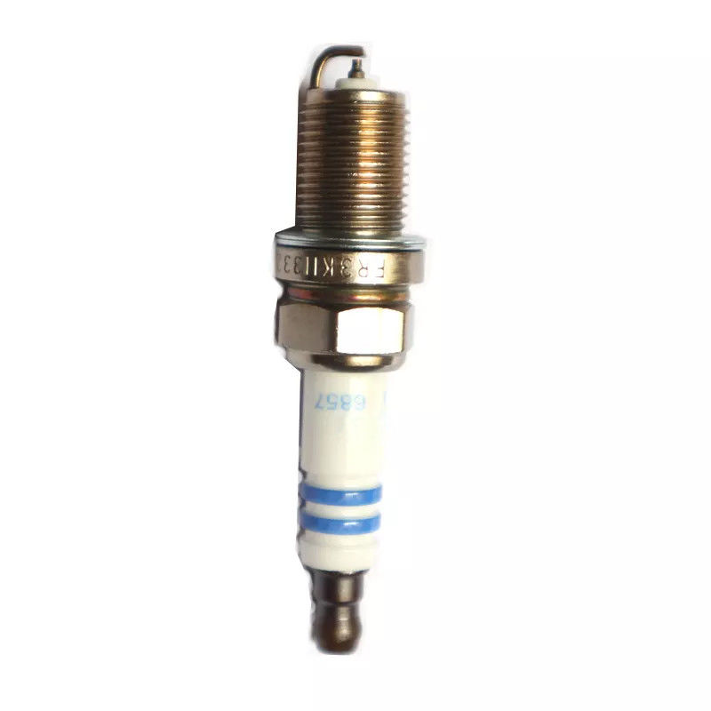 Bus Car Model Bus Spark Plug for Higer Bus 1000450457 Natural Gas LNG CNG Engine