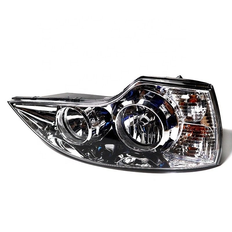 Bus Headlight 4121-00131 for Kinglong Bus ZK6858H Made of Durable PC Material